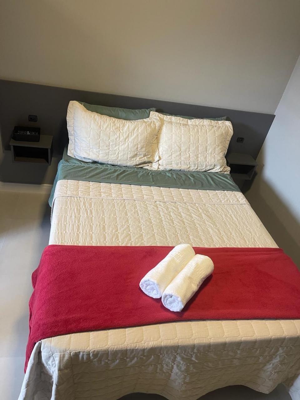 Hospedagem Confortavel E Pratica Para Viajantes E Ferias - Proxima A Br-101 Sao Jose  Esterno foto