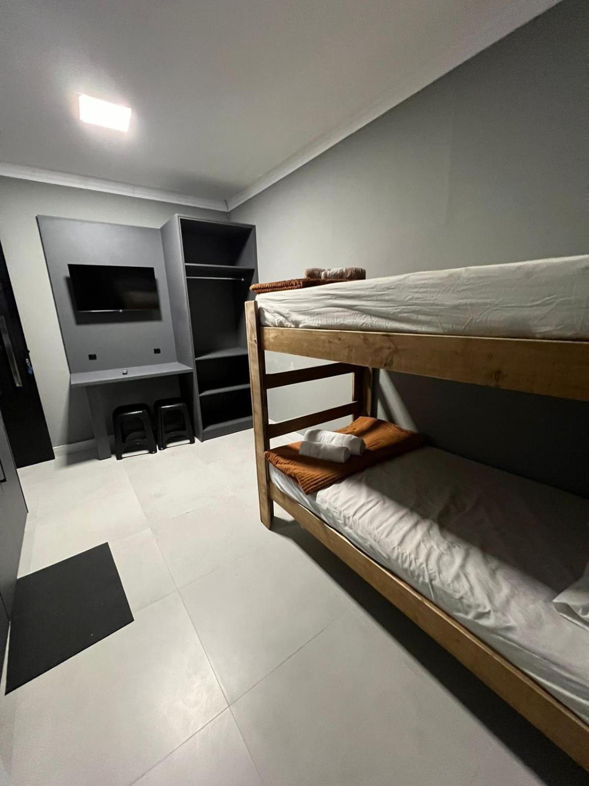 Hospedagem Confortavel E Pratica Para Viajantes E Ferias - Proxima A Br-101 Sao Jose  Esterno foto